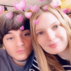 Meet your Posher, Cameron